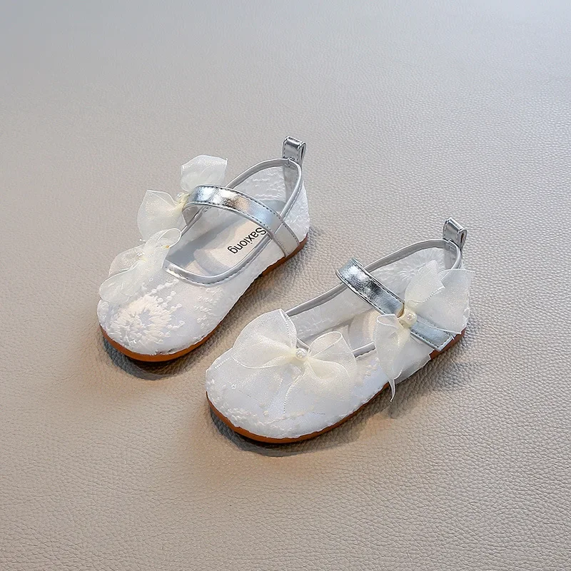 Girls Flat Shoes Sweet Lace Bows Kids Princess Shoes Mesh Breathable 2025 Summer New Children Casual Shoes Soft Sole Trendy
Girls Flat Shoes Sweet Lace Bows Kids Princess Shoes Mesh Breathable 2025 Summer New Children Casual Shoes Soft Sole Trendy