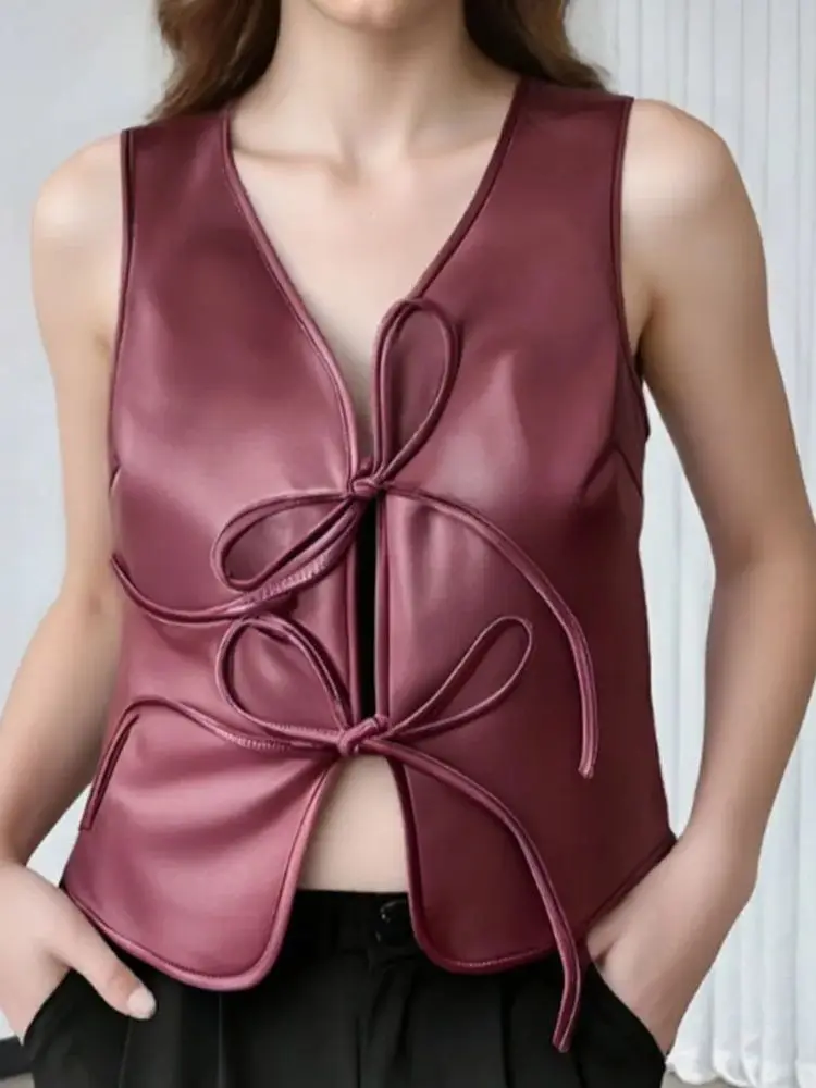 V-neck Faux PU Leather Tank Tops Lace Up Bandage Bustier Crop Tops Waistcoat Sleeveless Jacket All Match Camis Top Streetwear
V-neck Faux PU Leather Tank Tops Lace Up Bandage Bustier Crop Tops Waistcoat Sleeveless Jacket All Match Camis Top Streetwear