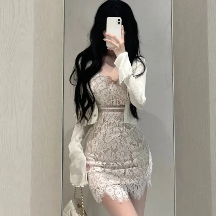 Vintage Lace Slim Waist Bodycon Dess For Women+ Y2k E-Girl Long Sleeve Sun Protection Cardigan Spring New Two Piece Sets
Vintage Lace Slim Waist Bodycon Dess For Women+ Y2k E-Girl Long Sleeve Sun Protection Cardigan Spring New Two Piece Sets