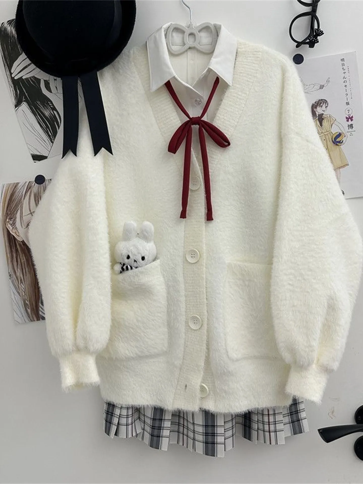 Теплый и уютный вязаный кардиган-свитер в корейском стиле для небольших размеров, идеальный для зимы...
Теплый и уютный вязаный кардиган-свитер в корейском стиле для небольших размеров, идеальный для зимы...