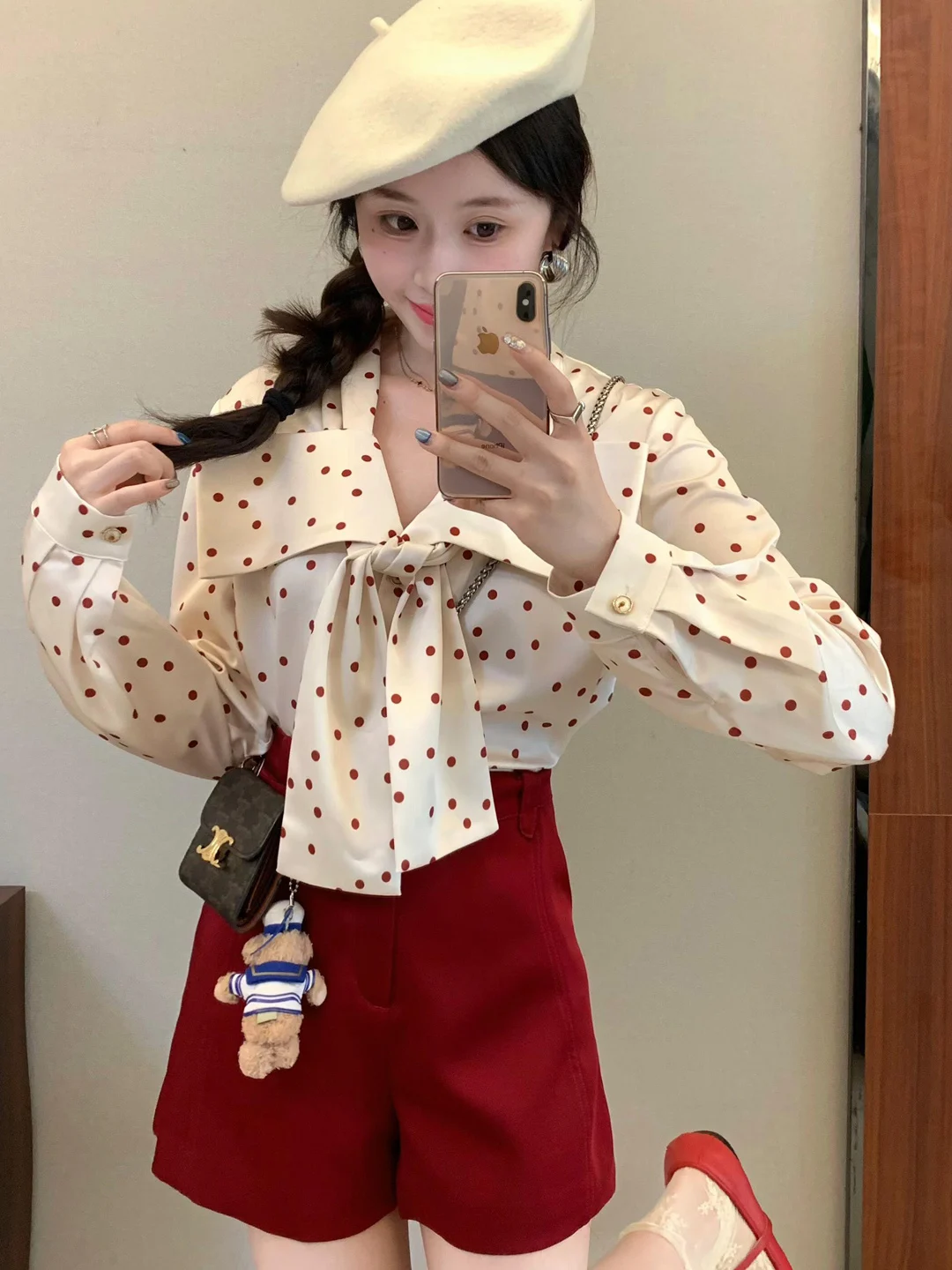 Retro Polka Dot Long Sleeve Shirt And High Waist Short Shorts Set with Bow Tie for Younger Look Red Color Spring Summer Autumn
Retro Polka Dot Long Sleeve Shirt And High Waist Short Shorts Set with Bow Tie for Younger Look Red Color Spring Summer Autumn