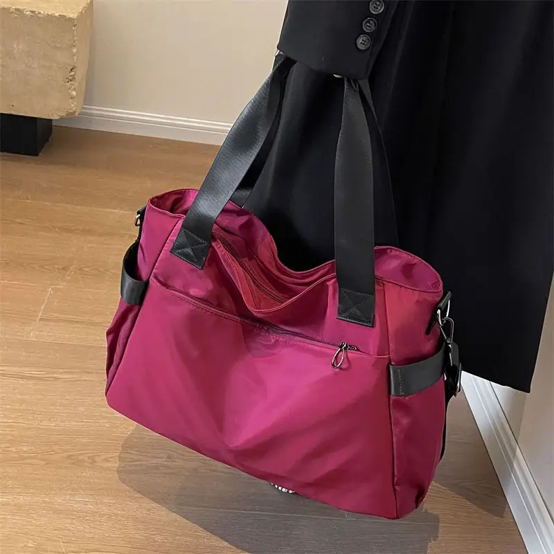 New Large Capacity Korean Women's Bag Single Shoulder Crossbody Cloth Large Bag Nylon Canvas Portable Travel Bag
New Large Capacity Korean Women's Bag Single Shoulder Crossbody Cloth Large Bag Nylon Canvas Portable Travel Bag