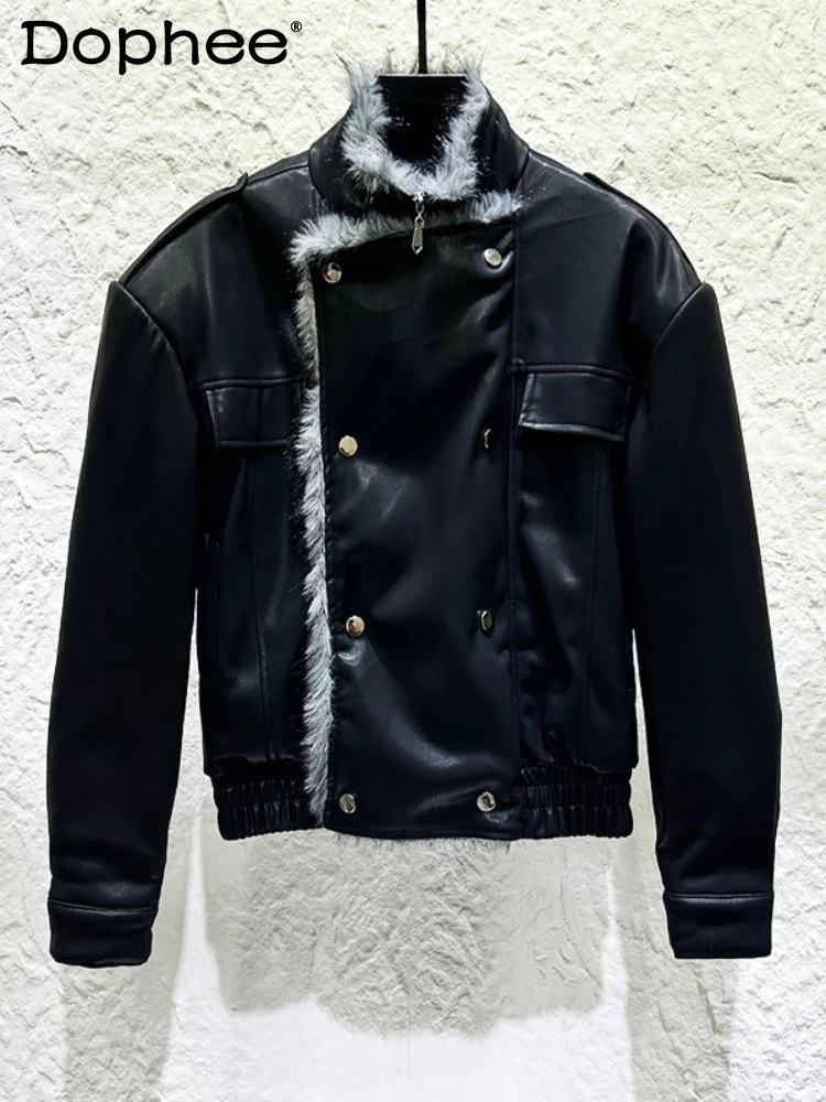 Men's 2025 Winter New Personality Design Splicing Faux Two-Piece Faux Fur Jackets Men's Retro Motorcycle Style Leather Coats
Men's 2025 Winter New Personality Design Splicing Faux Two-Piece Faux Fur Jackets Men's Retro Motorcycle Style Leather Coats