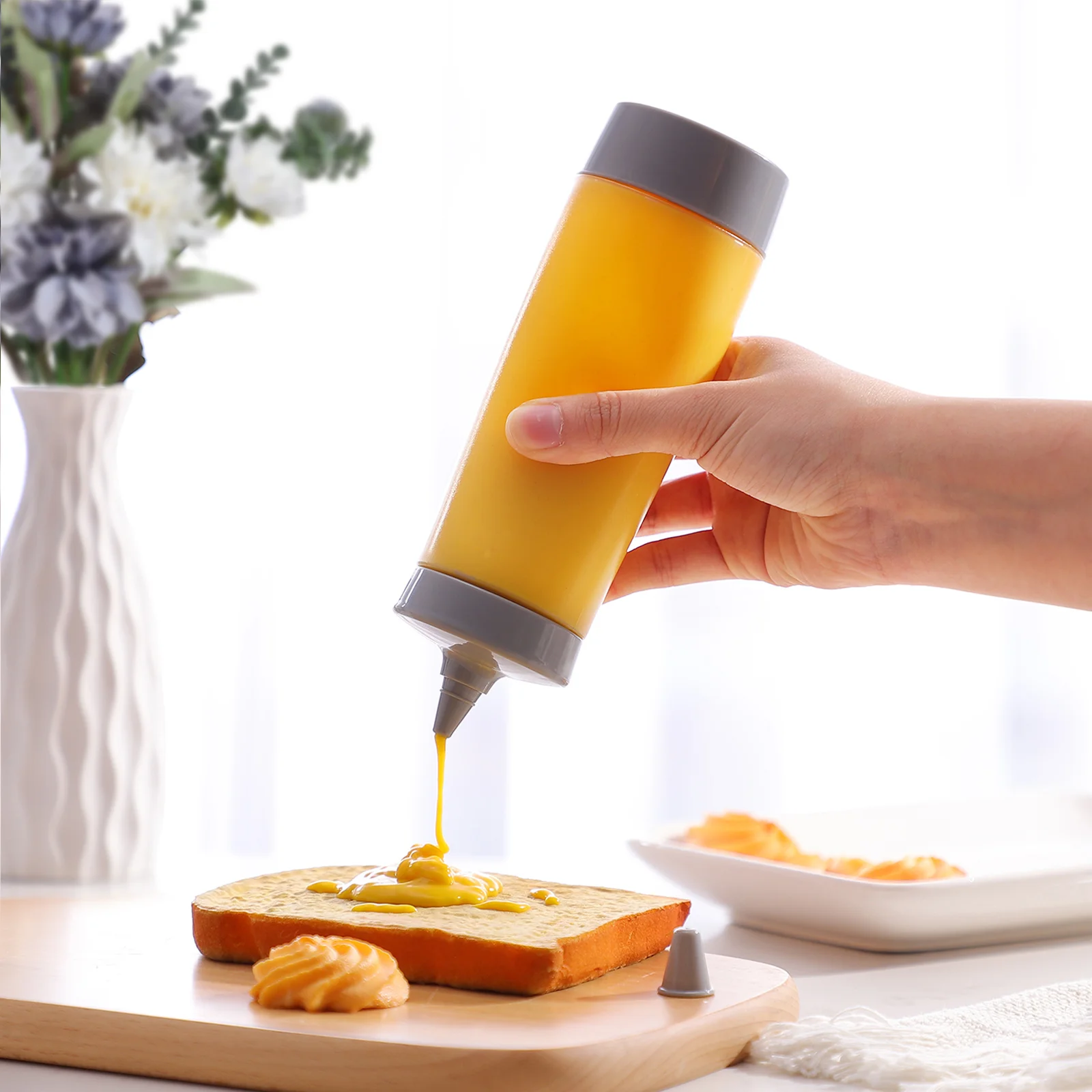 3PCS Squeeze Bottles Ketchup Mustard Sauce Containers Viscous Liquid Storage Kitchen Bar Accessories NonLeak
3PCS Squeeze Bottles Ketchup Mustard Sauce Containers Viscous Liquid Storage Kitchen Bar Accessories NonLeak