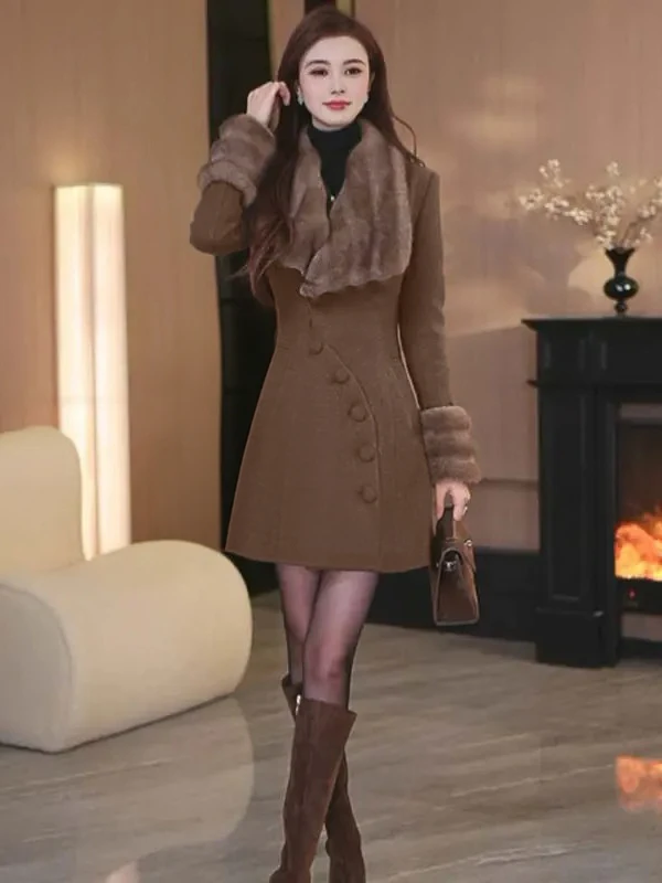 Платье-миди и макси Hebe Style: новинка осенне-зимнего сезона, женское, с завышенной талией, А-силуэт, из полиэстера, с длинным рукавом
Платье-миди и макси Hebe Style: новинка осенне-зимнего сезона, женское, с завышенной талией, А-силуэт, из полиэстера, с длинным рукавом