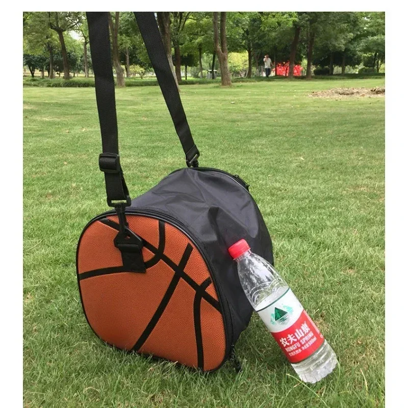 New Outdoor Sports Shoulder Fitness Bag Training Equipment Accessories Football Kits Volleyball Basketball Exercise Soccer Ball
New Outdoor Sports Shoulder Fitness Bag Training Equipment Accessories Football Kits Volleyball Basketball Exercise Soccer Ball