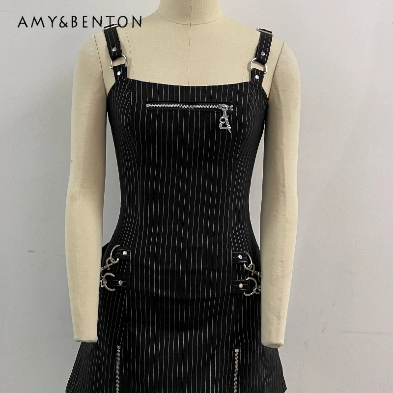 2025 Autumn New Fashion Sexy Vertical Stripes Zipper Women's Dress Gothic Dark Punk Sweet Cool Hot Girl Sling Dresses Ladies
2025 Autumn New Fashion Sexy Vertical Stripes Zipper Women's Dress Gothic Dark Punk Sweet Cool Hot Girl Sling Dresses Ladies