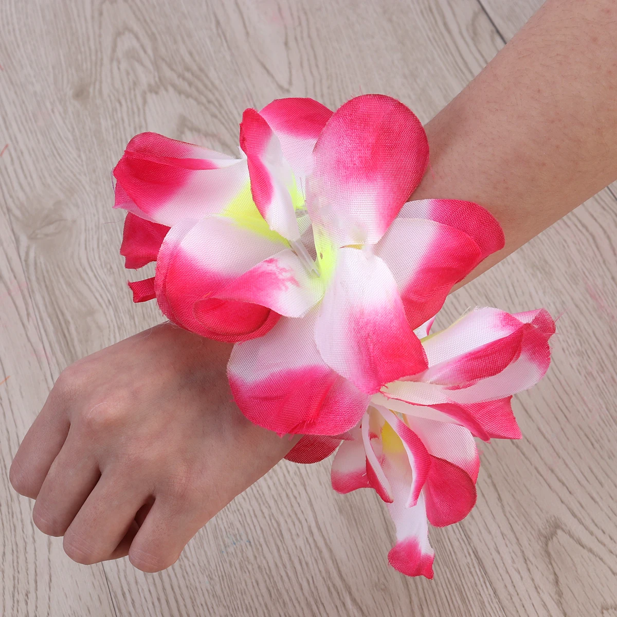 4 Pcs/ Hawaiian Lei Spring Wreath Flower Garland Choker Bracelet Floral Headband Wreaths For Party Travel Decor
4 Pcs/ Hawaiian Lei Spring Wreath Flower Garland Choker Bracelet Floral Headband Wreaths For Party Travel Decor