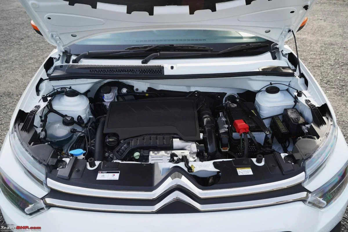Комплект из 2 газовых упоров капота для Citroen C3 3-го поколения (SX/SY) 2016-наст. время, передние амортизаторы-подъемники для модификации капота
Комплект из 2 газовых упоров капота для Citroen C3 3-го поколения (SX/SY) 2016-наст. время, передние амортизаторы-подъемники для модификации капота