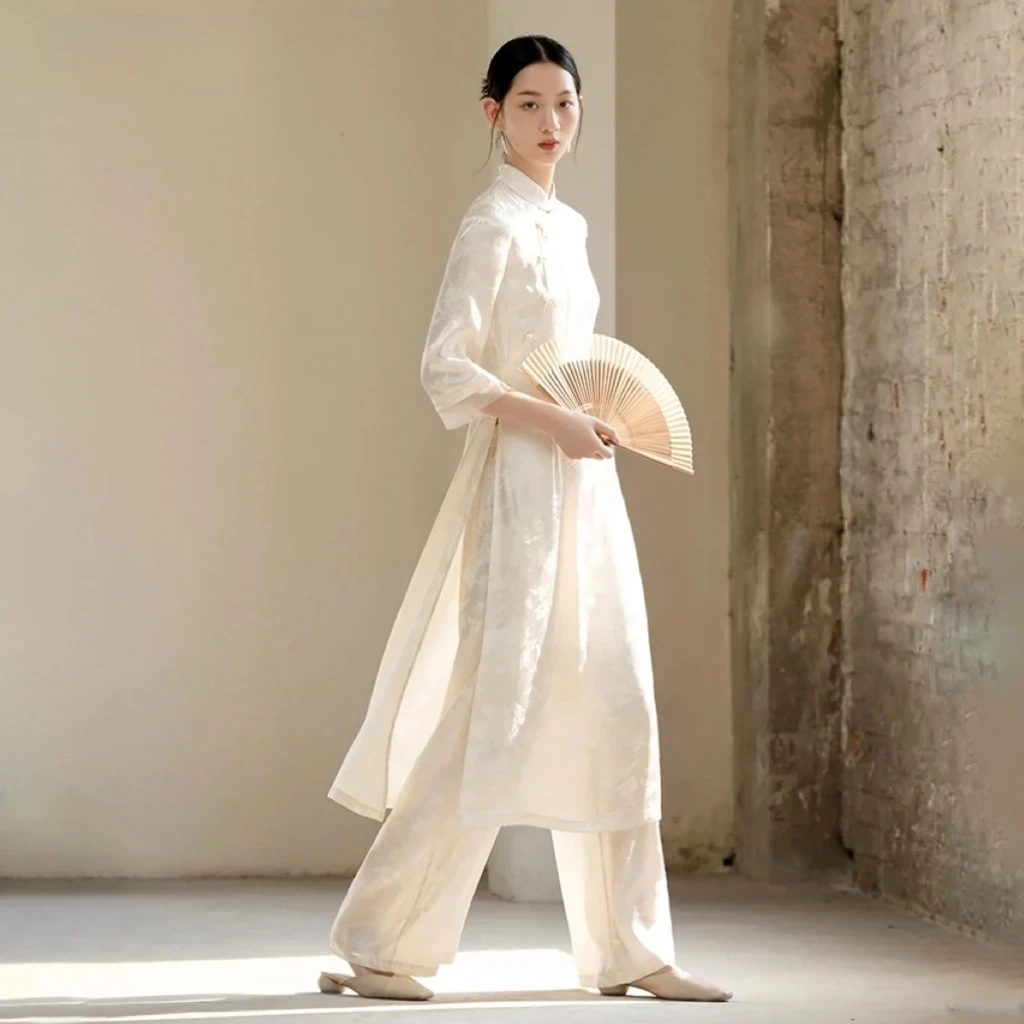Traditional Vietnam Woman Retro Ao Dai Elegant Chinese Style Cheongsam Vintage Floral Festival Wedding Evening Qipao Dress
Traditional Vietnam Woman Retro Ao Dai Elegant Chinese Style Cheongsam Vintage Floral Festival Wedding Evening Qipao Dress