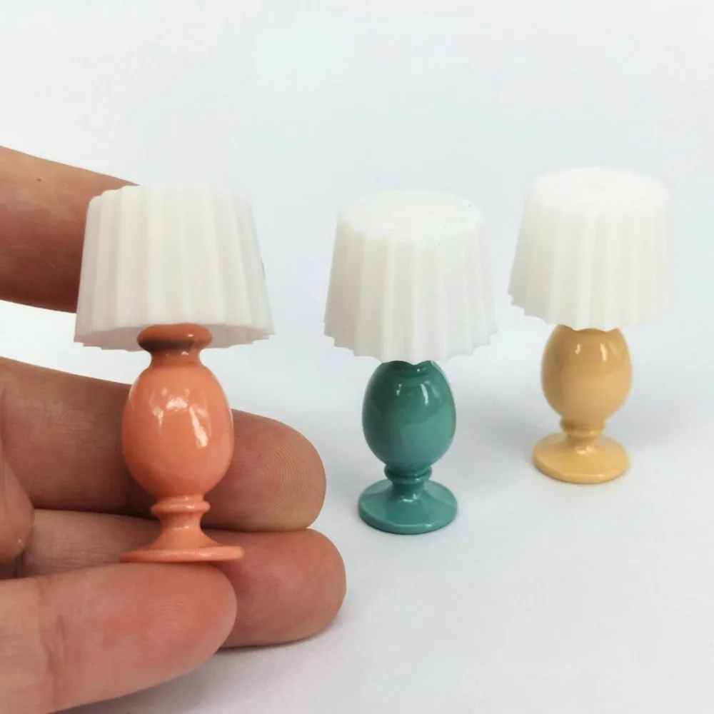 1:12 Dollhouse Miniature Desk Lamp Simulated Pattern Multistyles Desk Lamp Study Model Pretend Play Toys
1:12 Dollhouse Miniature Desk Lamp Simulated Pattern Multistyles Desk Lamp Study Model Pretend Play Toys