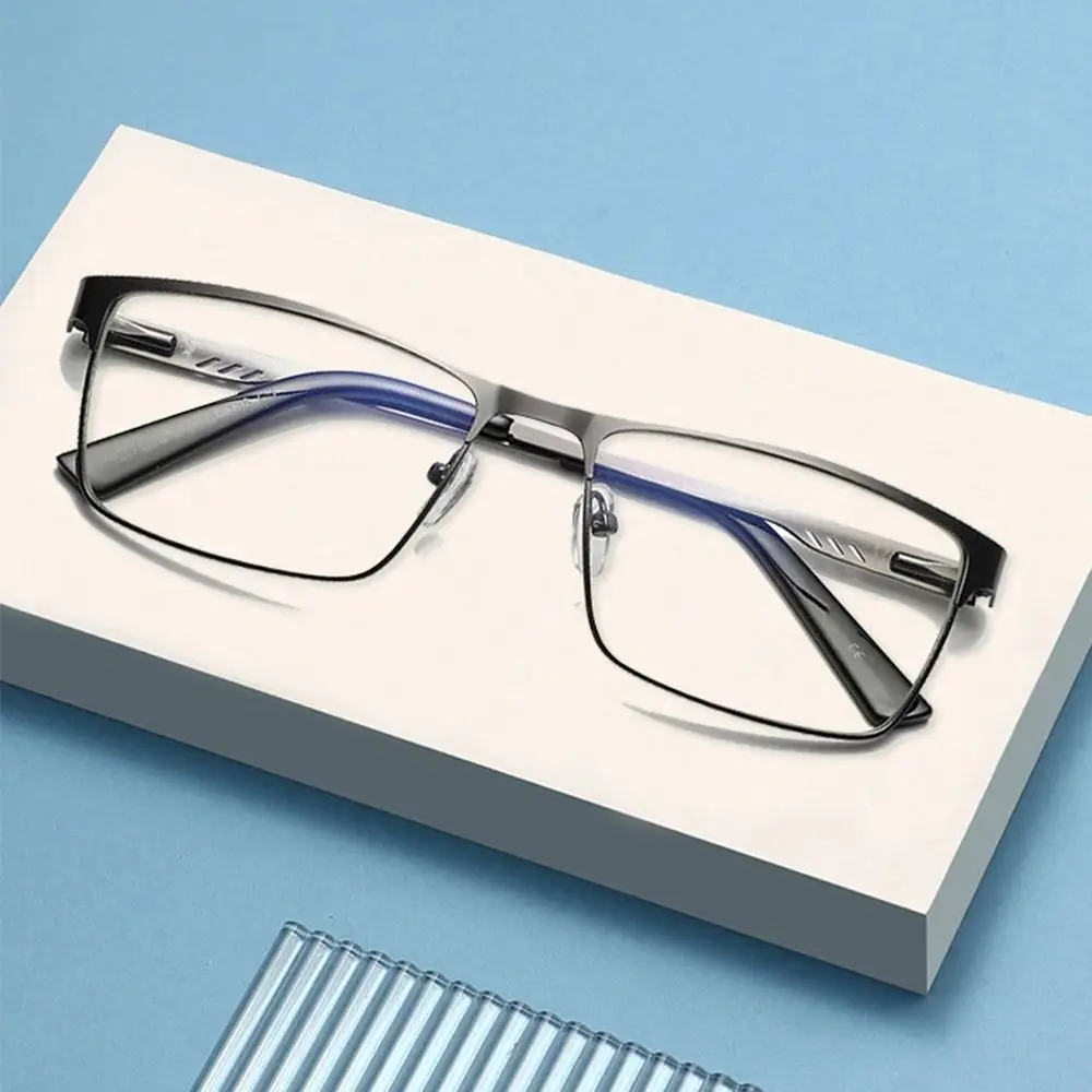 Portable Eye Protection Reading Glasses Ultralight Metal Presbyopic Eyewear Optical Spectacle Eyeglass Office
Portable Eye Protection Reading Glasses Ultralight Metal Presbyopic Eyewear Optical Spectacle Eyeglass Office