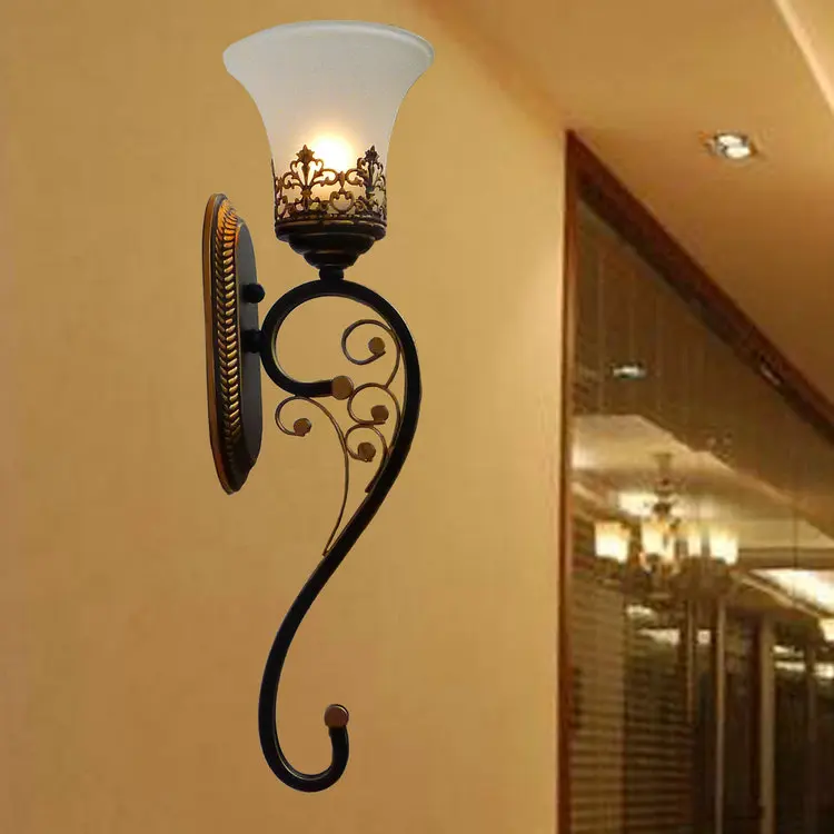 European modern simple LED bedside lamp bedroom creative American living room staircase aisle lamp hotel wall lamp
European modern simple LED bedside lamp bedroom creative American living room staircase aisle lamp hotel wall lamp