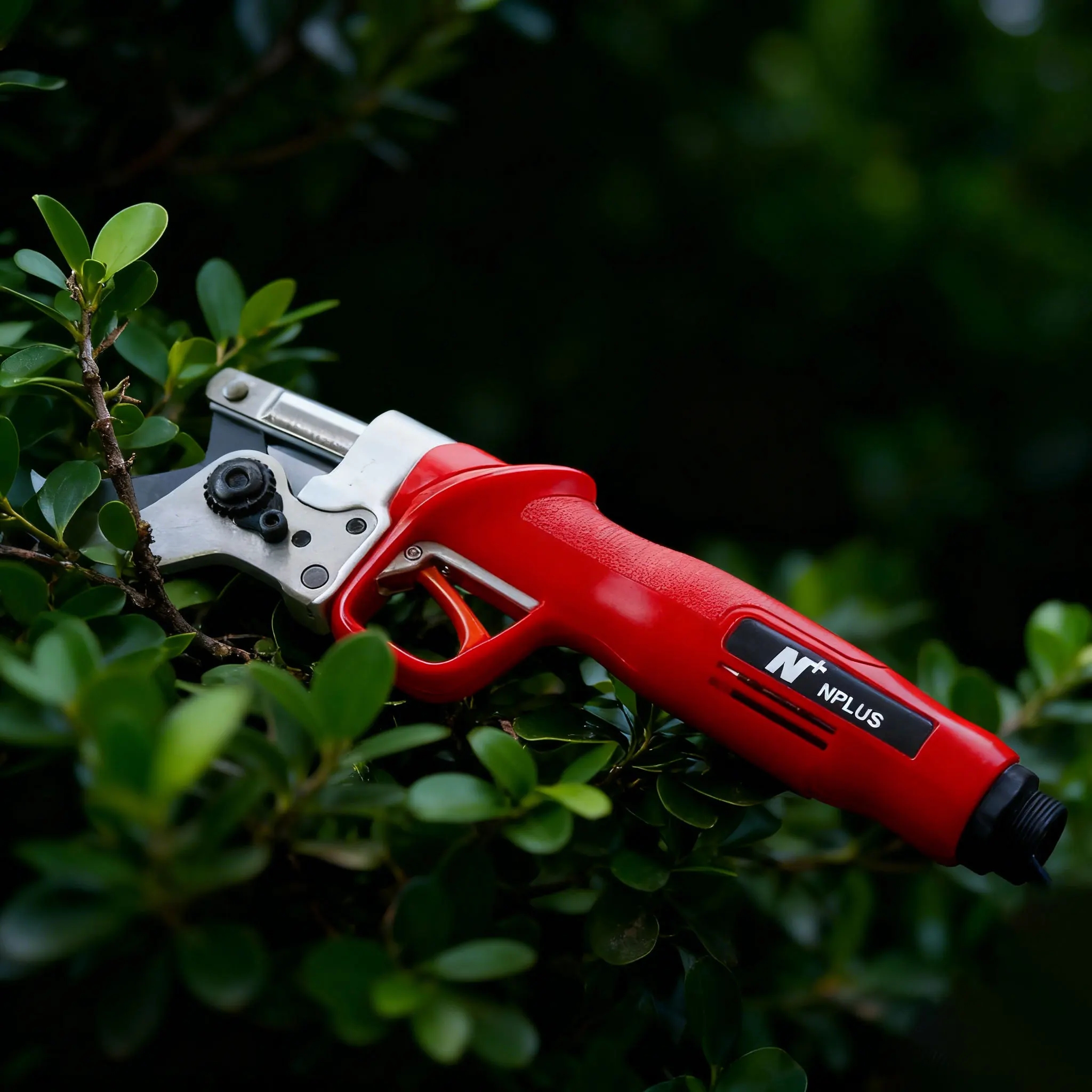 N+PLUS Professional Secateurs Pruning Scissors Durable SK5 Sharp Efficient Cutting Long Runtime Electric Pruning Scissors
N+PLUS Professional Secateurs Pruning Scissors Durable SK5 Sharp Efficient Cutting Long Runtime Electric Pruning Scissors