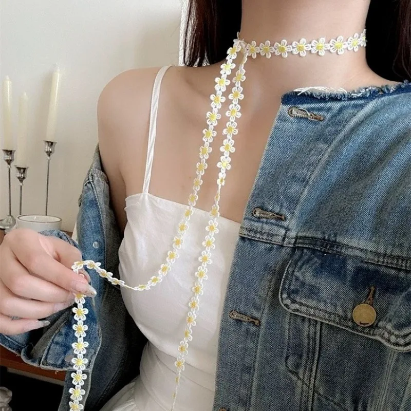 New French Fresh Flower Silk Scarf Ribbon Necklace 180CM Long Hair Band Belt Decorative Fashion Necklace Accessory
New French Fresh Flower Silk Scarf Ribbon Necklace 180CM Long Hair Band Belt Decorative Fashion Necklace Accessory