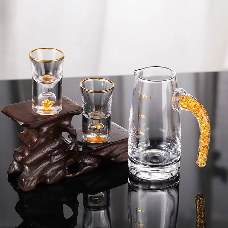 Lead-free Crystal Glass Gild Built In 24K Gold Leaf Small Shot Glass Luxury Golden Vodka Spirit Small Wine Glasses Drinking Cups
Lead-free Crystal Glass Gild Built In 24K Gold Leaf Small Shot Glass Luxury Golden Vodka Spirit Small Wine Glasses Drinking Cups