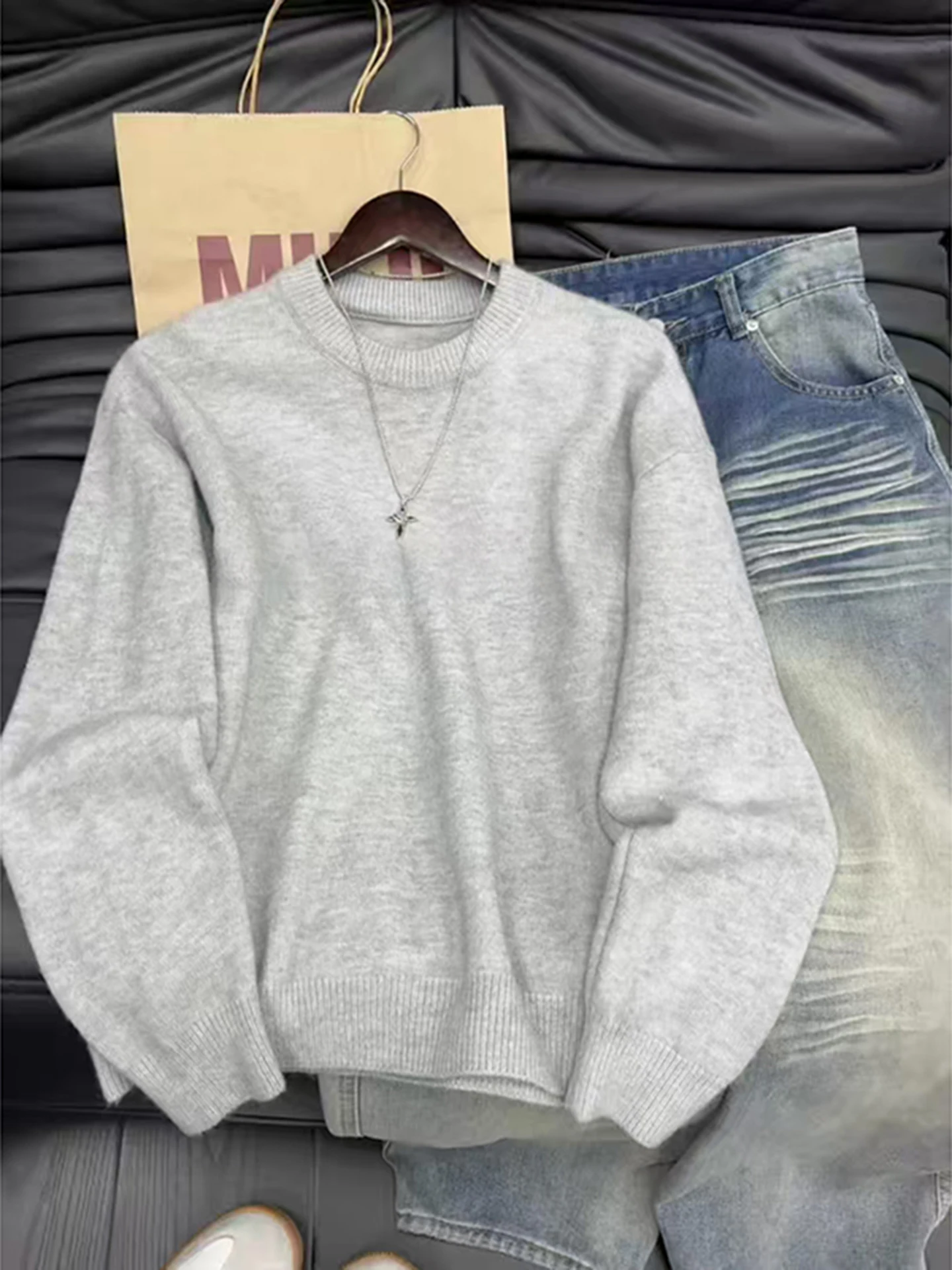 Мужской трикотажный джемпер Cleanfit American Style: базовый, свободного кроя, с длинным рукавом, для повседневной носки, комфортный, из полиэфирного волокна
Мужской трикотажный джемпер Cleanfit American Style: базовый, свободного кроя, с длинным рукавом, для повседневной носки, комфортный, из полиэфирного волокна