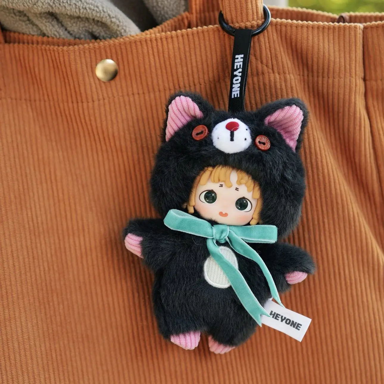 Heyone Blind Box Fufu The Stitched Dreamtime Series Vinyl Face Bag Charm Keychain Pendant Trendy Collectible Doll Gift For Girls
Heyone Blind Box Fufu The Stitched Dreamtime Series Vinyl Face Bag Charm Keychain Pendant Trendy Collectible Doll Gift For Girls