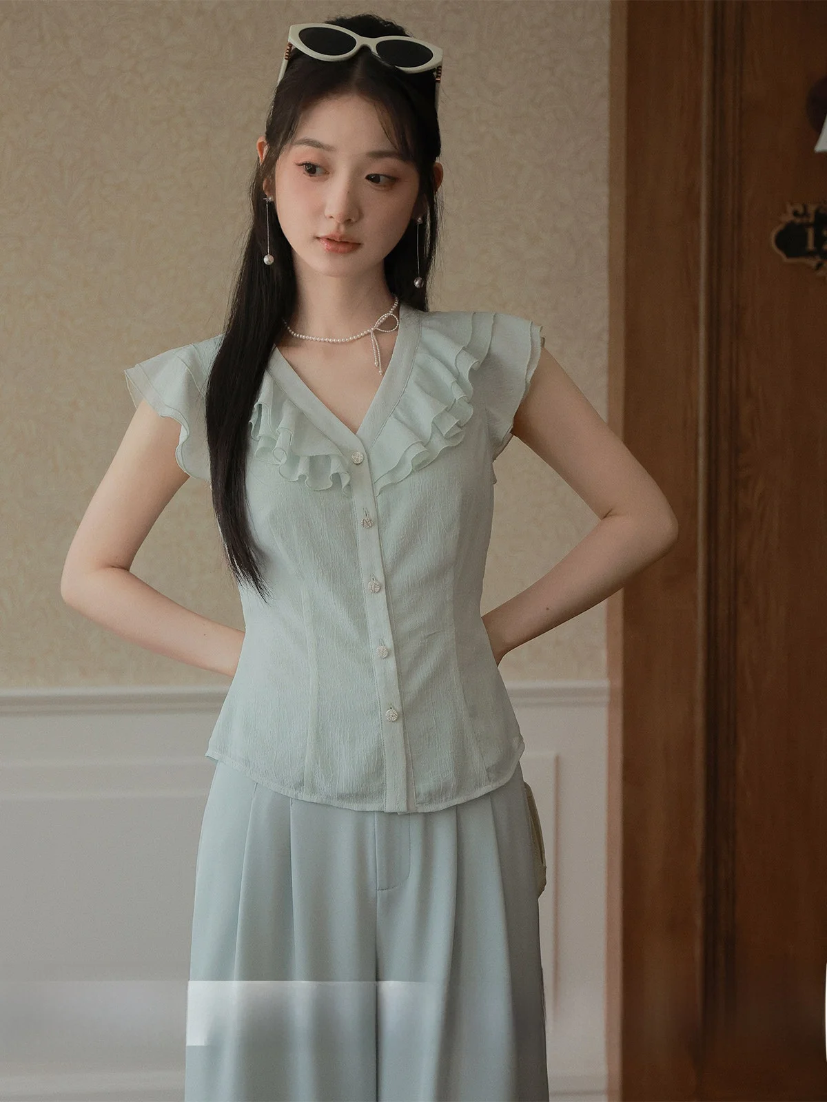 Miss Squirrel Mint Tea Vintage Slimming Shirt Stylish Small Fly Sleeve Elegant Commuting Feel Top Polyester Fiber UV Protecti...
Miss Squirrel Mint Tea Vintage Slimming Shirt Stylish Small Fly Sleeve Elegant Commuting Feel Top Polyester Fiber UV Protecti...