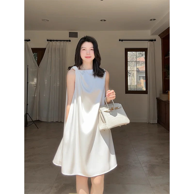 Элегантный атласный топ на одно плечо с узлом, свободный, стройнящий, летний, простой, А-силуэт, повседневный, для работы, из полиэстера
Элегантный атласный топ на одно плечо с узлом, свободный, стройнящий, летний, простой, А-силуэт, повседневный, для работы, из полиэстера