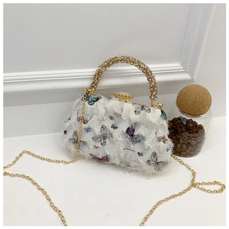 2025 Luxury Women's Butterfly Hardware Chain Handbag Fashion Single Shoulder Banquet Bag
2025 Luxury Women's Butterfly Hardware Chain Handbag Fashion Single Shoulder Banquet Bag