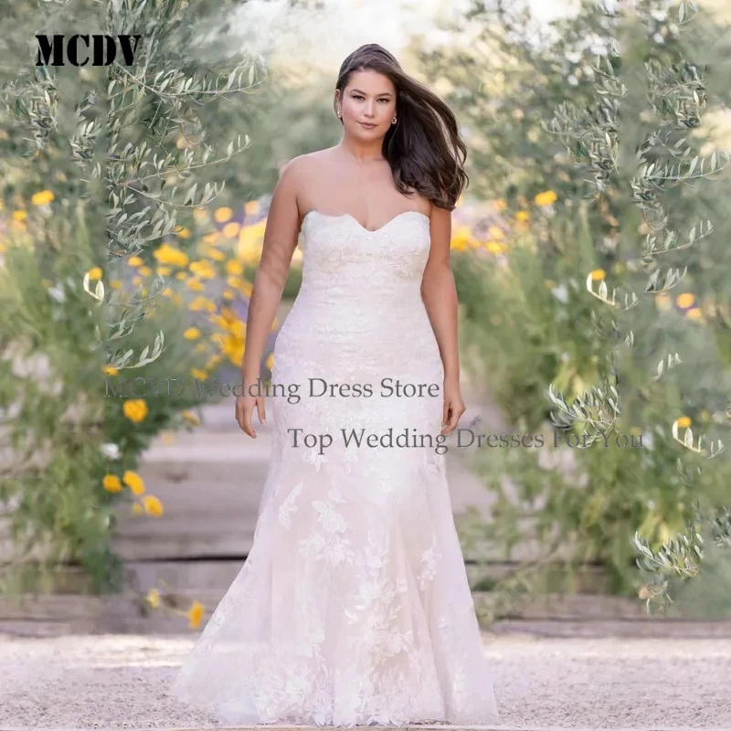 MCDV Vintage Plus Size Wedding Dress Women Off Shoulder Mermaid Bride Gowns Lace 2026 Side Split Customized
MCDV Vintage Plus Size Wedding Dress Women Off Shoulder Mermaid Bride Gowns Lace 2026 Side Split Customized