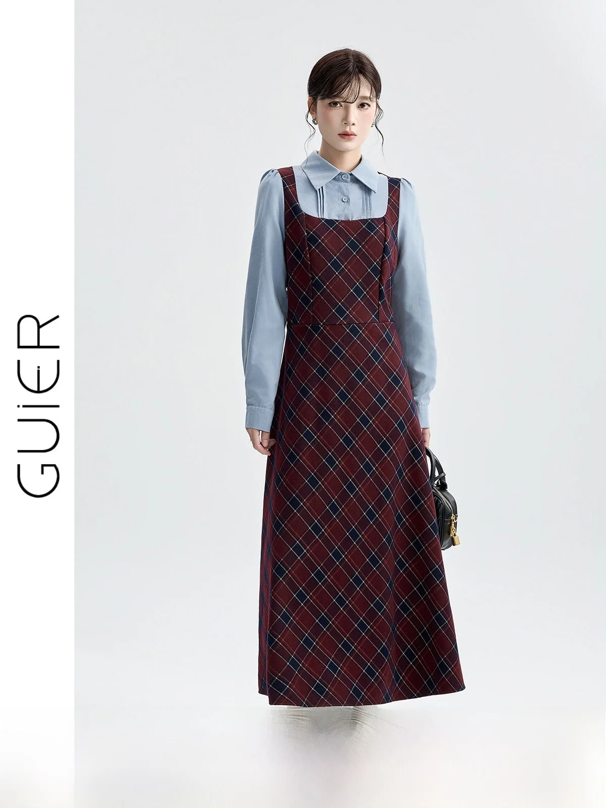 Guier Winter 2025 Women's Plaid Patchwork Retro Waist-Cinching Long Dress Fake Two-Piece Suiting Material A-Line Dress
Guier Winter 2025 Women's Plaid Patchwork Retro Waist-Cinching Long Dress Fake Two-Piece Suiting Material A-Line Dress