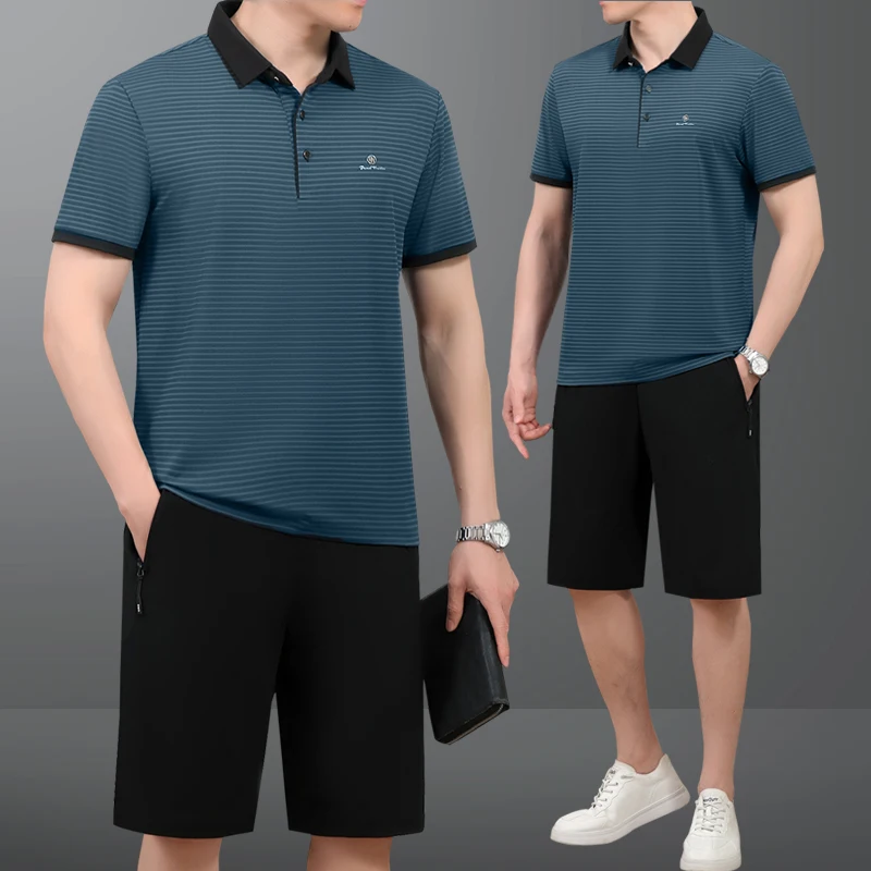 Мужская футболка с коротким рукавом из ледяного шелка, быстросохнущая, спортивная, повседневная, в полоску, для лета, для мужчин среднего возраста.
Мужская футболка с коротким рукавом из ледяного шелка, быстросохнущая, спортивная, повседневная, в полоску, для лета, для мужчин среднего возраста.