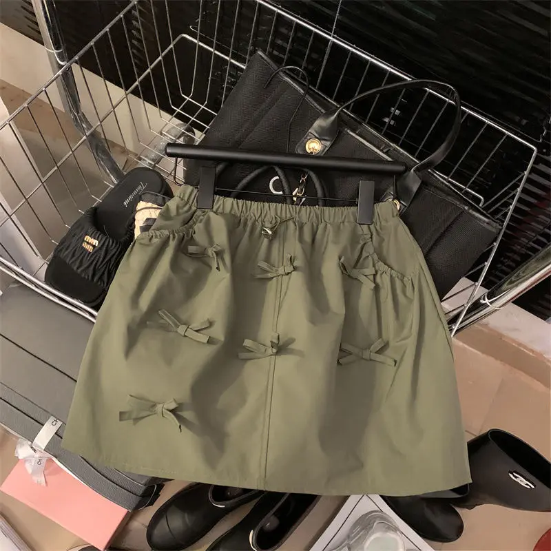Y2K Sweet Sweet Bow Women Cargo Skirt Summer High Waist Preppy A-Line Skirt Fashion Pure All-Match Drawstring Mini Skirts
Y2K Sweet Sweet Bow Women Cargo Skirt Summer High Waist Preppy A-Line Skirt Fashion Pure All-Match Drawstring Mini Skirts