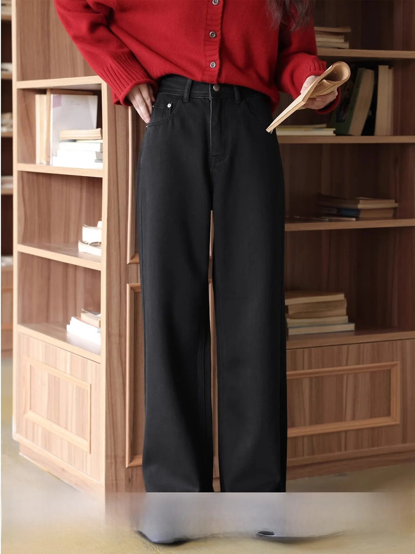 Black Skinny Wide Leg Jeans Women's Spring Casual High Waist Denim Pants Non-Baggy ETERNAL SUMMER Standard Fit Deep Color
Black Skinny Wide Leg Jeans Women's Spring Casual High Waist Denim Pants Non-Baggy ETERNAL SUMMER Standard Fit Deep Color