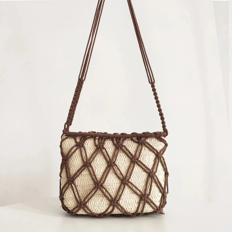 New Fashionable Woven Hollow Handbag Casual Fishing Net Single Shoulder Women's Bag Versatile Crossbody Bag Small Square Bag
New Fashionable Woven Hollow Handbag Casual Fishing Net Single Shoulder Women's Bag Versatile Crossbody Bag Small Square Bag