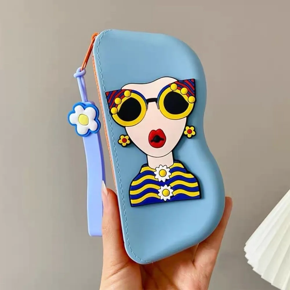 Fashion Multifunctional Silicone Eyeglasses Case Dustproof Cartoon Small Items Bag Coin Purse Waterproof Sunglasses Pouch Male
Fashion Multifunctional Silicone Eyeglasses Case Dustproof Cartoon Small Items Bag Coin Purse Waterproof Sunglasses Pouch Male