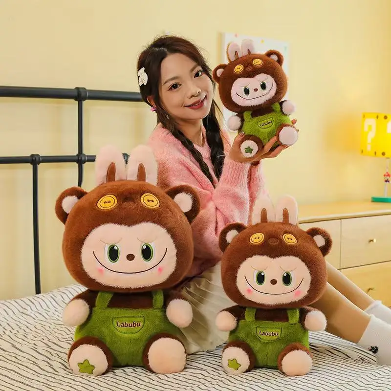 New Cute Labubu Idol Doll Cartoon Stuffed Animals Lovely Bunny With Overall Clothes Plush Dolls for Fans Girls Gifts Home Decor
New Cute Labubu Idol Doll Cartoon Stuffed Animals Lovely Bunny With Overall Clothes Plush Dolls for Fans Girls Gifts Home Decor
