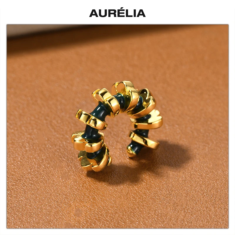 Europe America Copper Plated 18K Gold Green Enamel Ear Bone Clip Earrings Women Unique Design Fashion Forward Jewelry
Europe America Copper Plated 18K Gold Green Enamel Ear Bone Clip Earrings Women Unique Design Fashion Forward Jewelry