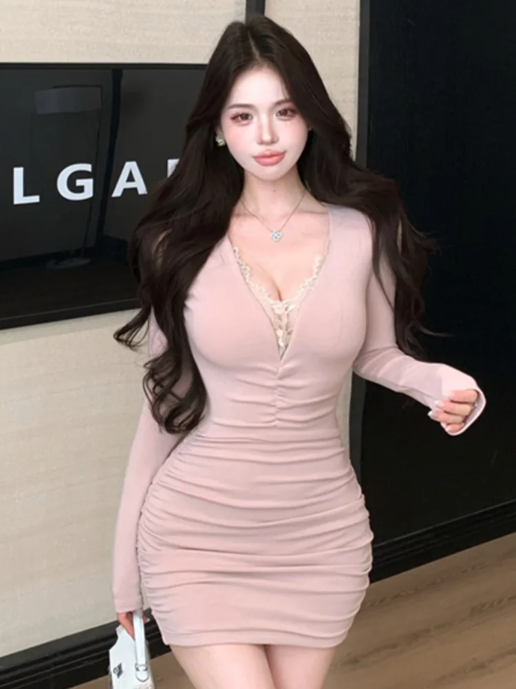 Pure Desire Lace Splice Pleated V-neck Knitted Long Sleeve Dress Women Spring Autumn New Style Sexy Girl Bodycon Skirt
Pure Desire Lace Splice Pleated V-neck Knitted Long Sleeve Dress Women Spring Autumn New Style Sexy Girl Bodycon Skirt