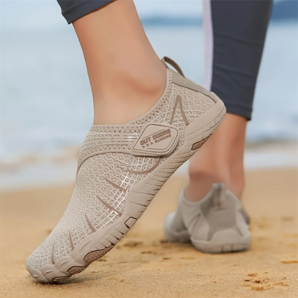 2026 New Unisex Outdoor Sports Soft Sole Trekking Shoes Non-Slip and Wear-Resistant Beach Shoes Lightweight Quick-Drying Shoes
2026 New Unisex Outdoor Sports Soft Sole Trekking Shoes Non-Slip and Wear-Resistant Beach Shoes Lightweight Quick-Drying Shoes