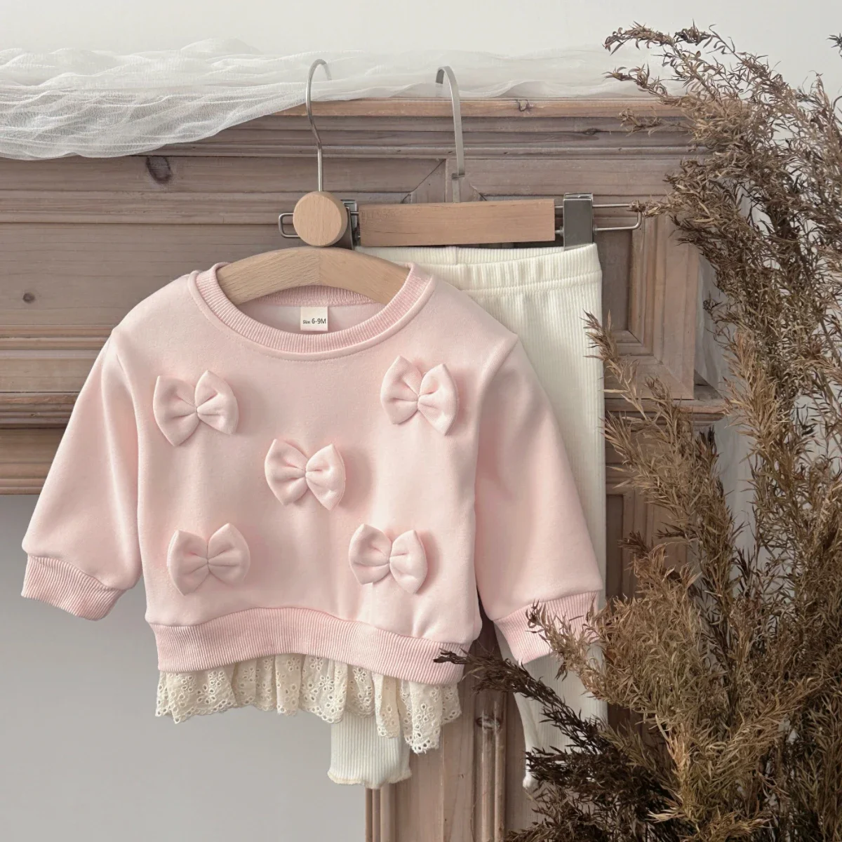 Baby Clothing Sets Autumn Cotton Casual 2 PCS Kids Sets Baby Girls Clothes Bow Decoration Lace Hem Top+Pants 1-3 Years
Baby Clothing Sets Autumn Cotton Casual 2 PCS Kids Sets Baby Girls Clothes Bow Decoration Lace Hem Top+Pants 1-3 Years