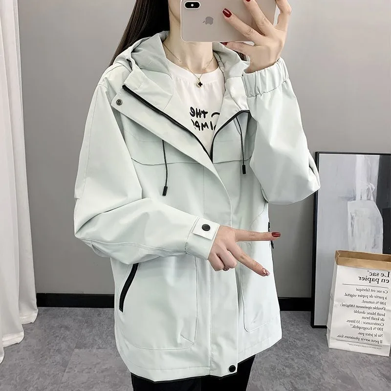 2026 Spring and Autumn New Windbreaker Coat Women's Windbreaker Versatile Loose Casual Trendy Brand Stormtrooper Jacket
2026 Spring and Autumn New Windbreaker Coat Women's Windbreaker Versatile Loose Casual Trendy Brand Stormtrooper Jacket