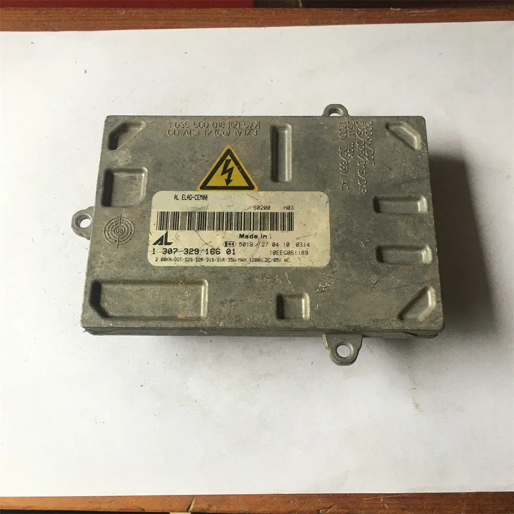 Original 130732916601 Xenon Headlight AL D1S Ballast Headlamp Control Module For Peugeot 308 1307329166
Original 130732916601 Xenon Headlight AL D1S Ballast Headlamp Control Module For Peugeot 308 1307329166