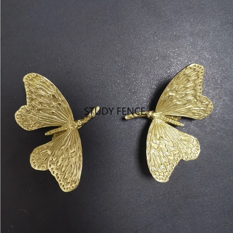 1pc Metal Butterfly Handle Furniture Drawer Handle Wardrobe/Cabinet Handle Decorative Handles Household Hardwares Accessories
1pc Metal Butterfly Handle Furniture Drawer Handle Wardrobe/Cabinet Handle Decorative Handles Household Hardwares Accessories