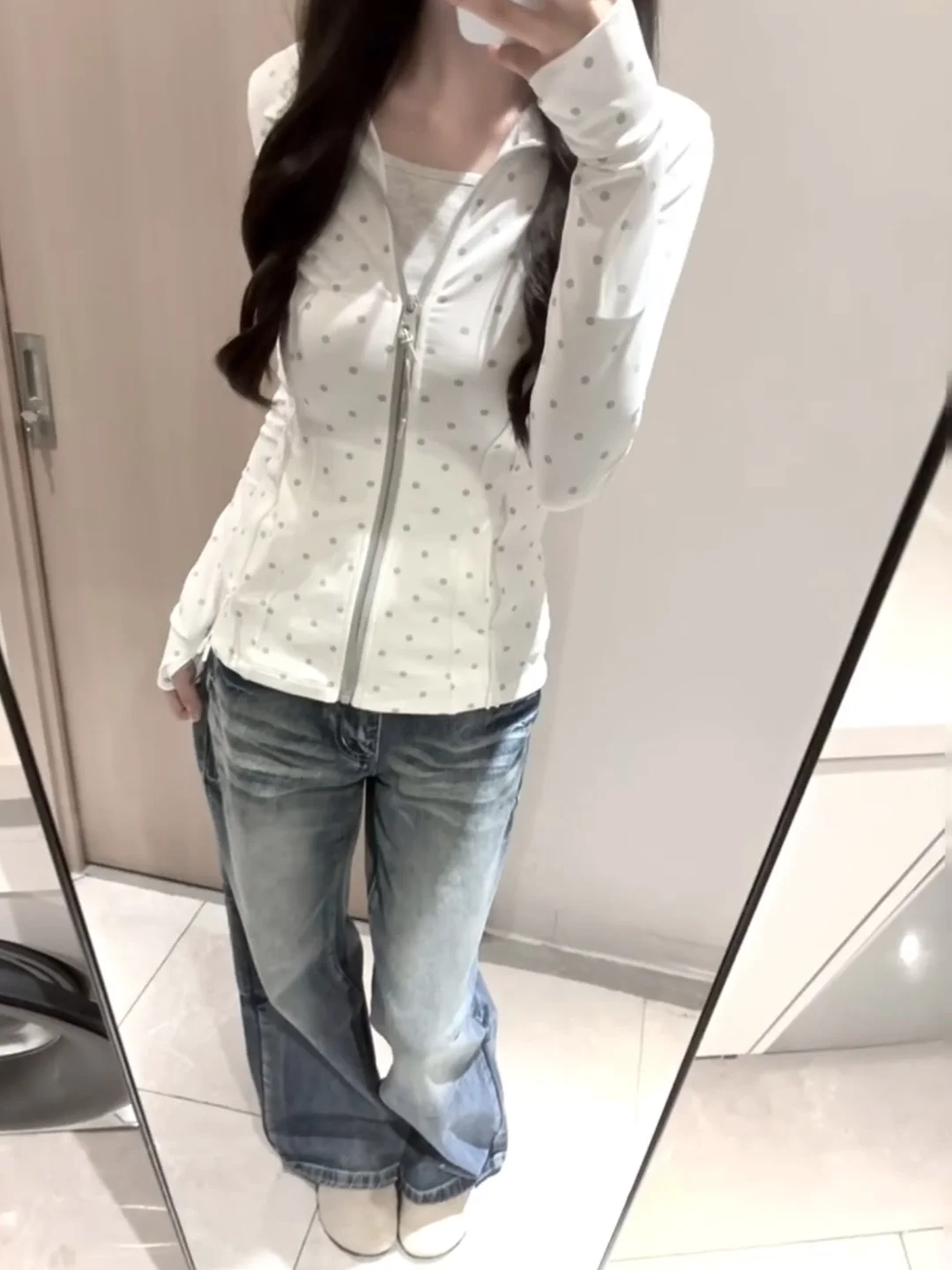 Women's Summer 2026 Polka Dot Outdoor Breathable Slimming UV Protection Clothing Long Sleeve Zipper Hoodie Standard Body Shape
Women's Summer 2026 Polka Dot Outdoor Breathable Slimming UV Protection Clothing Long Sleeve Zipper Hoodie Standard Body Shape