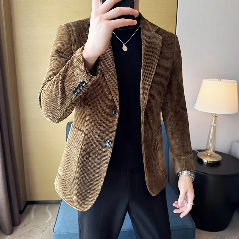 Autumn Winter Men Chenille Velvet Suit Jacket Men Slim Fit Business Social Blazers Fashion Men Wedding Banquet Party Dress Coats
Autumn Winter Men Chenille Velvet Suit Jacket Men Slim Fit Business Social Blazers Fashion Men Wedding Banquet Party Dress Coats