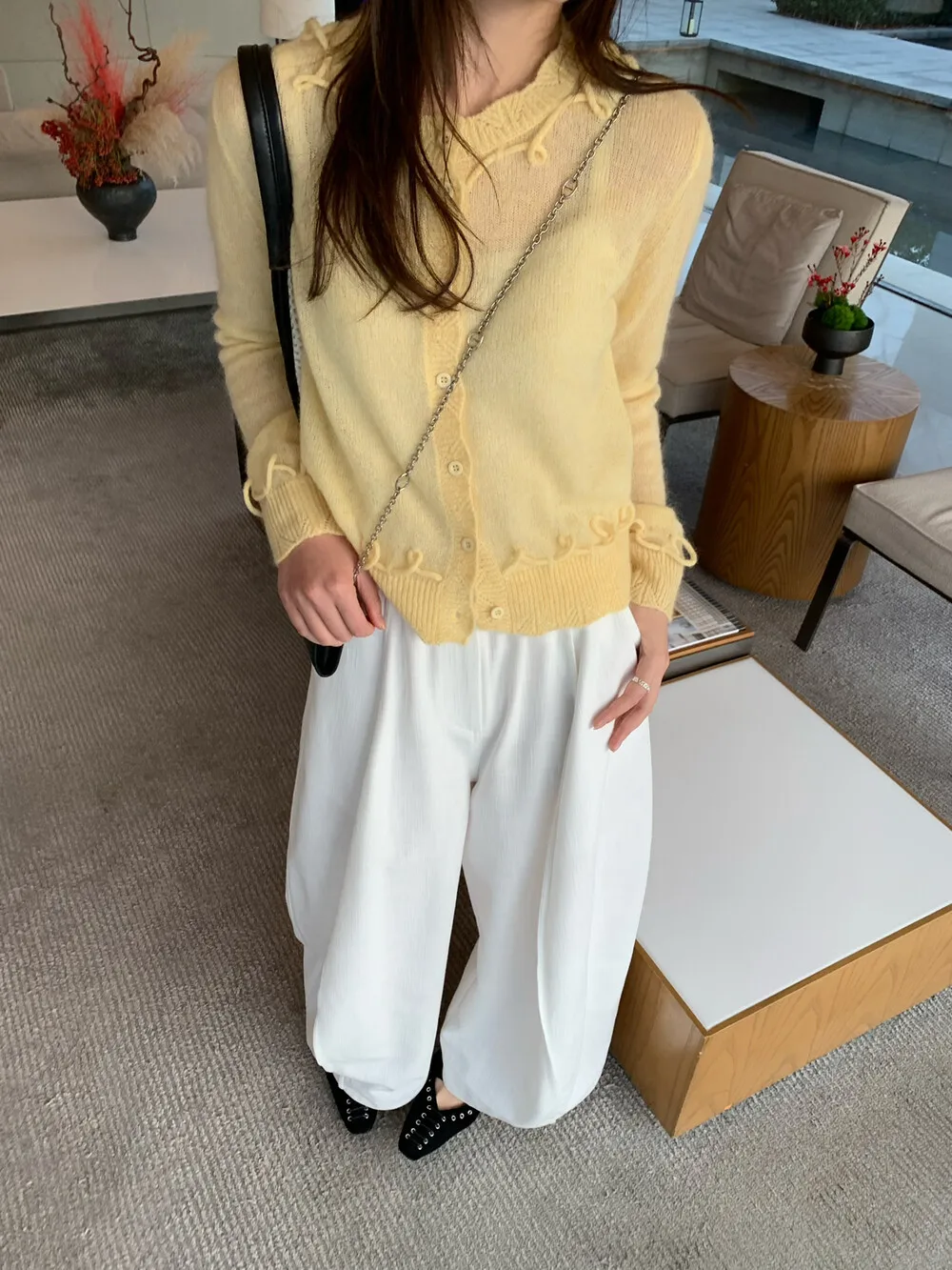 Lilian Legacy Bone Gentle Series 3D Hook Knitted Cardigan Women's Faion Spring Long Sve round Ne Pure Color Commute Sle
Lilian Legacy Bone Gentle Series 3D Hook Knitted Cardigan Women's Faion Spring Long Sve round Ne Pure Color Commute Sle
