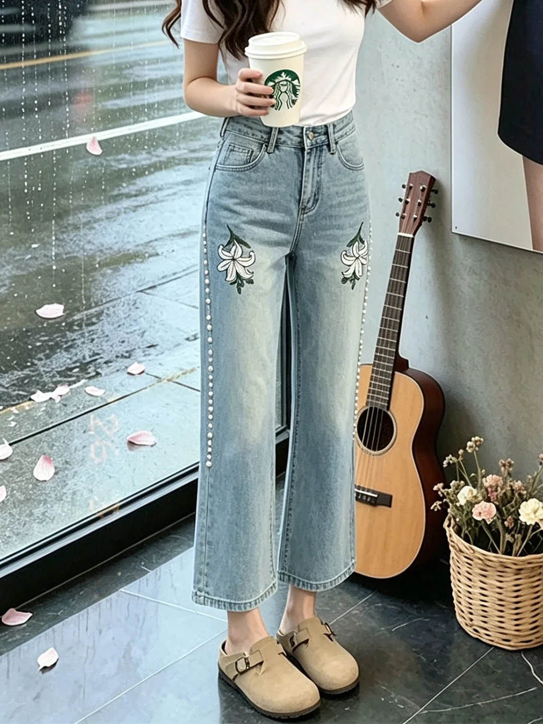 Blue Embroidered Heavy Duty Denim Jeans Women's Summer 2026 Slimming Fashionable Micro Flared Casual Pants High Waist
Blue Embroidered Heavy Duty Denim Jeans Women's Summer 2026 Slimming Fashionable Micro Flared Casual Pants High Waist