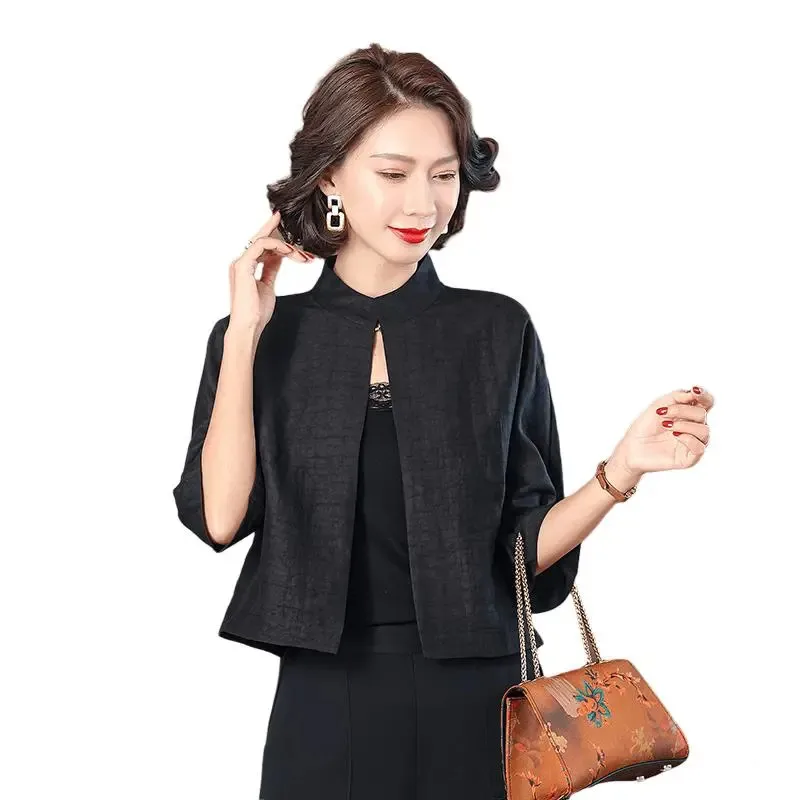 Spring Autumn Short Jacket Shawl Women 2023 New Outerwear Pure Colour Coat Fashion Hook Round Collar Short Sleeves Tops Female
Spring Autumn Short Jacket Shawl Women 2023 New Outerwear Pure Colour Coat Fashion Hook Round Collar Short Sleeves Tops Female