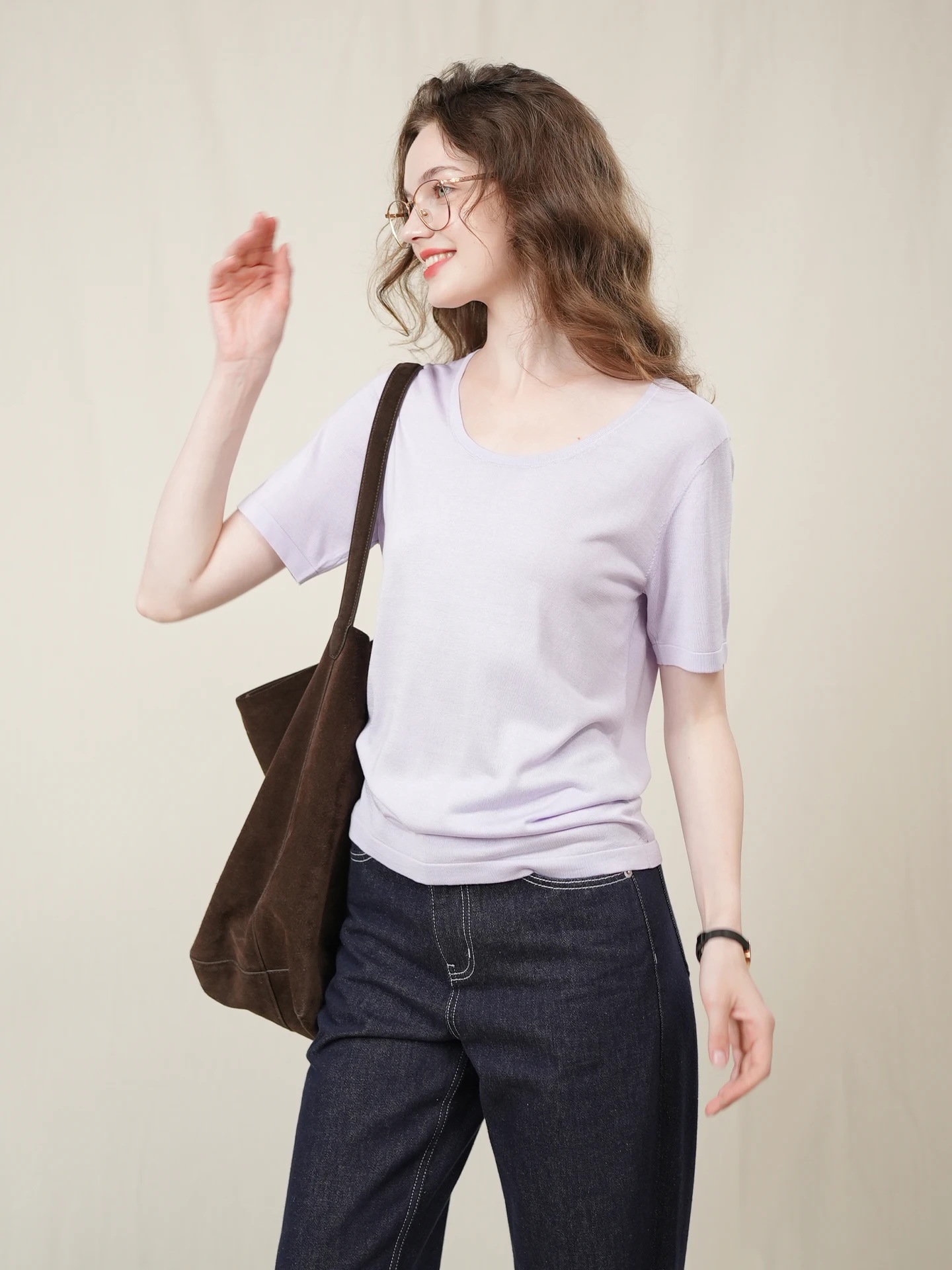 MarchNoon Vintage U-Neck Short Sleeve Knitted Top 100% Silk Thin Shoulder Casual All-Match Lightweight Summer Top
MarchNoon Vintage U-Neck Short Sleeve Knitted Top 100% Silk Thin Shoulder Casual All-Match Lightweight Summer Top