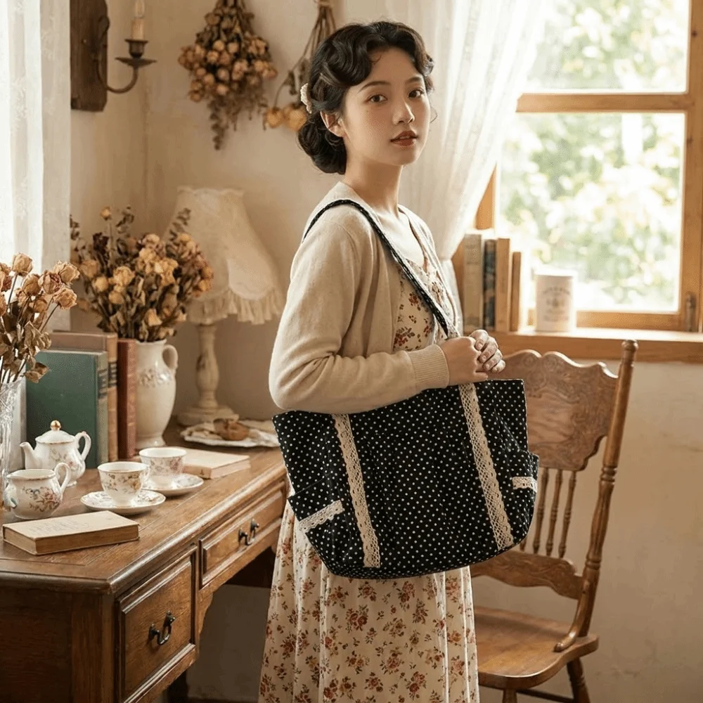 Y2K Sweet Polka Dot Shoulder Bag Multi Pocket Lace Canvas Tote Bag Large Capacity Durable Handbag Literary Work
Y2K Sweet Polka Dot Shoulder Bag Multi Pocket Lace Canvas Tote Bag Large Capacity Durable Handbag Literary Work