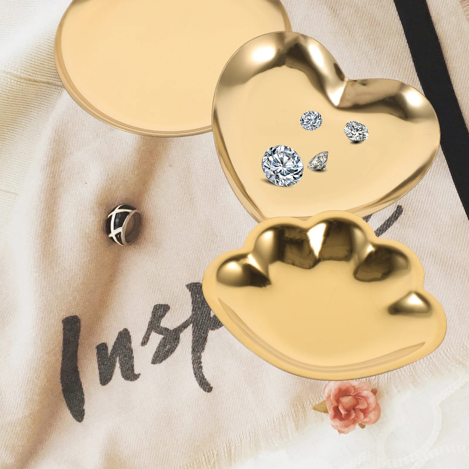 3 Pcs Jewelry Storage Plate Stainless Steel Tray Ring Holder Decorative Dishes Golden Easy Clean Non Dust ganizer Trinket
3 Pcs Jewelry Storage Plate Stainless Steel Tray Ring Holder Decorative Dishes Golden Easy Clean Non Dust ganizer Trinket
