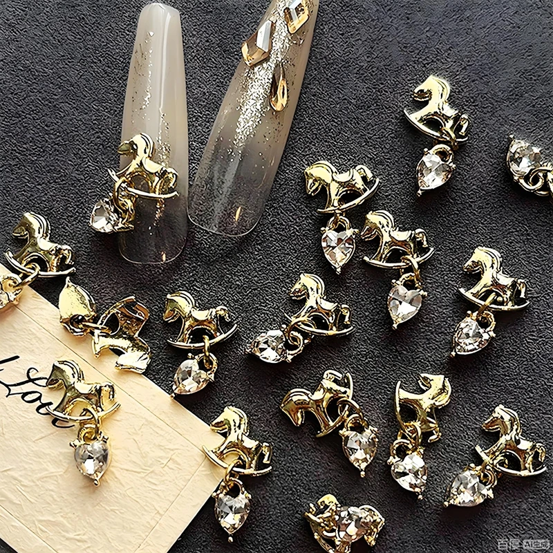 10PC Gold Alloy Rocking Horse 3D Nail Art Charms Hobbyhorse Rhinestone Rhinestone Pendant Accesssories Nails Decoration Supplies
10PC Gold Alloy Rocking Horse 3D Nail Art Charms Hobbyhorse Rhinestone Rhinestone Pendant Accesssories Nails Decoration Supplies