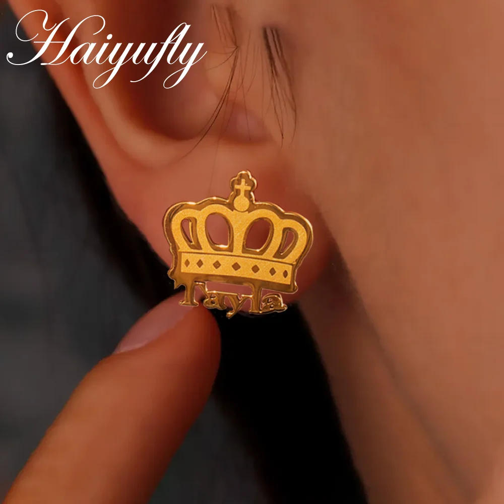 Haiyufly Custom Name Stud Earring for Women Girl Big Crown Stainless Steel Jewelry Dainty Earrings Personalized Mother Kids Gift
Haiyufly Custom Name Stud Earring for Women Girl Big Crown Stainless Steel Jewelry Dainty Earrings Personalized Mother Kids Gift